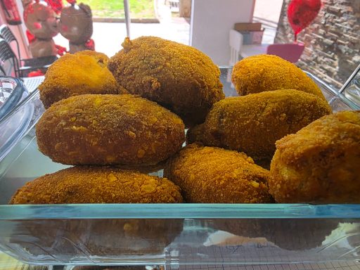 Croquetas de varios sabores 1,40€ unidad